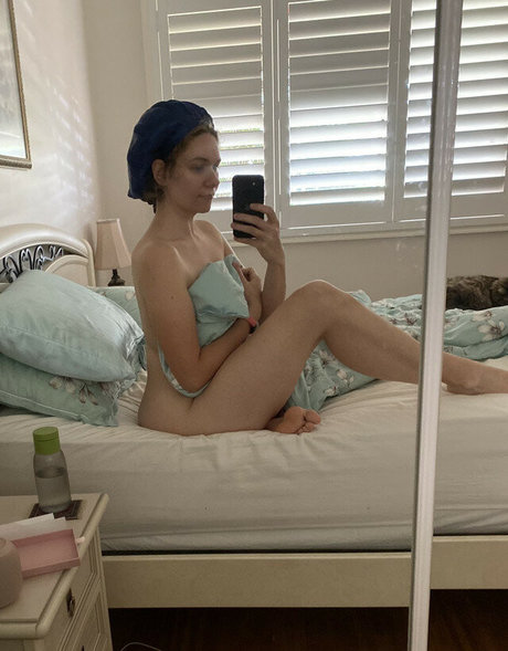 RoxyTall onlyfans sextape leak