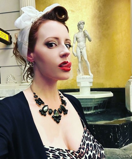 Abby DarkStar onlyfans nudes leaks