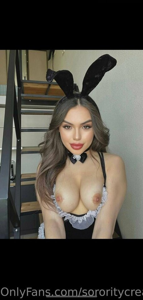 brunette milf onlyfans nice visual