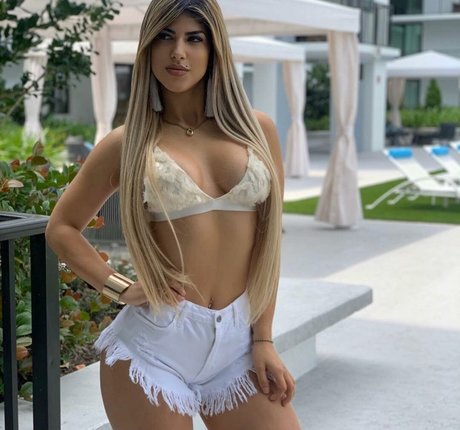 Claudia Mustelier onlyfans leak xxx