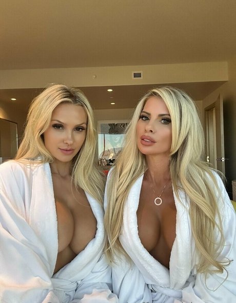 coffeeandcleavage onlyfans