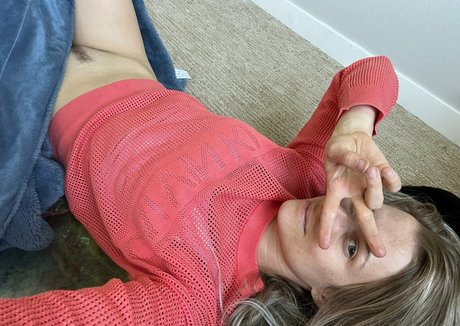 deargoddesssara Profile pic