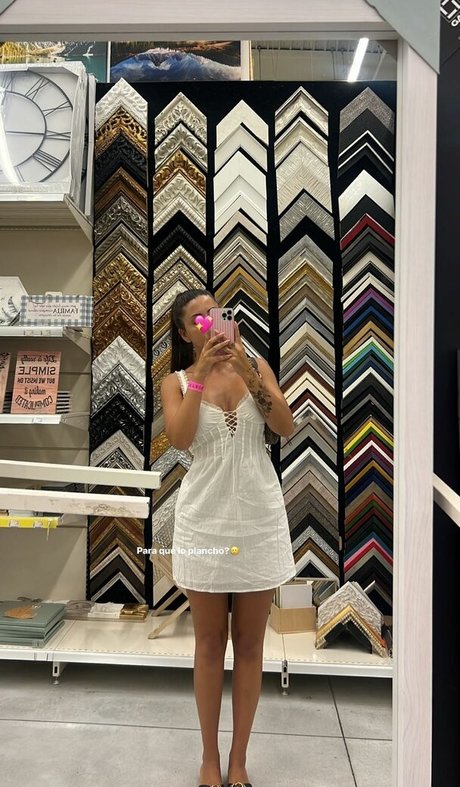 pussy spreading onlyfans hot nude archive