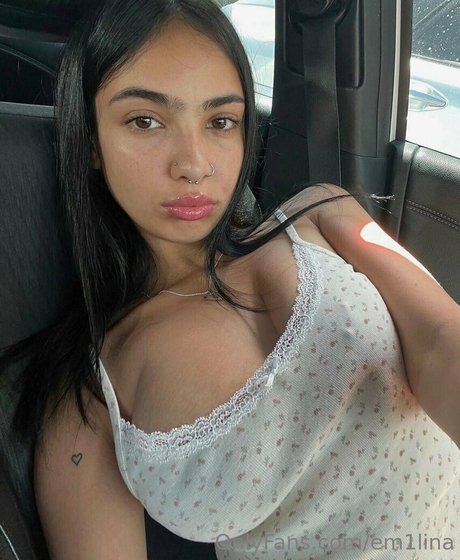 em1lina feet onlyfans