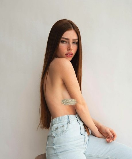 Eden Chanel onlyfans images