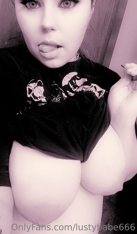 lustybabe666 free onlyfans