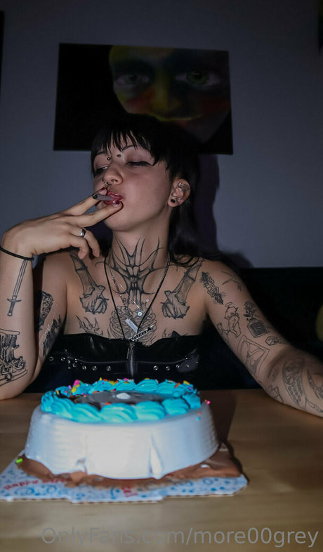 more00grey onlyfans keak