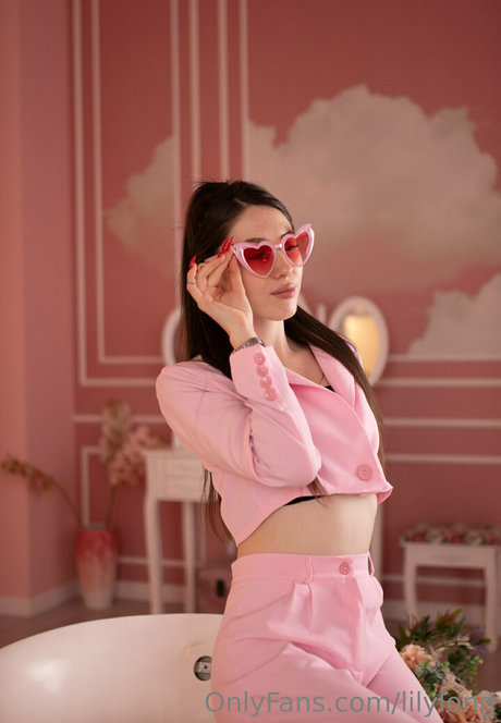 lilylong onlyfans sex tape