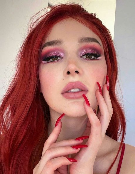 Grace Hyland naked only fans