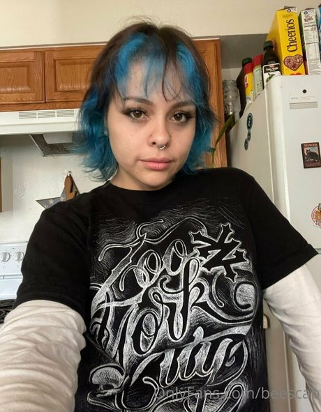 scabbee nude onlyfans porn