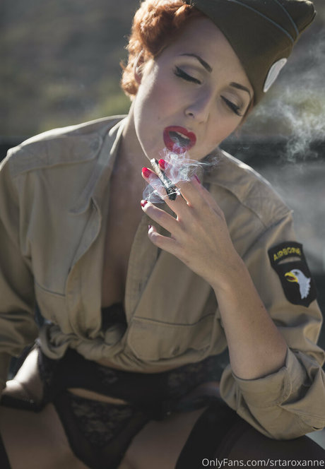 srtaroxanne onlyfans nude leak