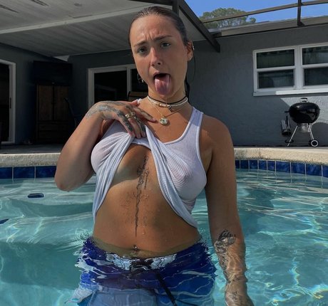 annapetrohoy onlyfans leaked xxx