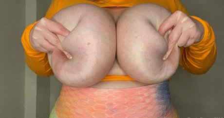 BustyQueen32M leak onlyfans