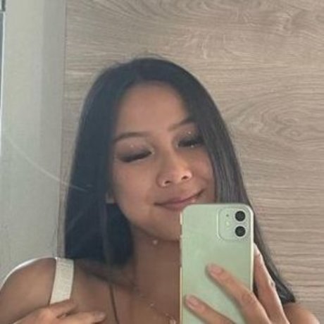 Sswalloww onlyfans nude tits