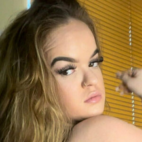 ellie cassidy only fans nude