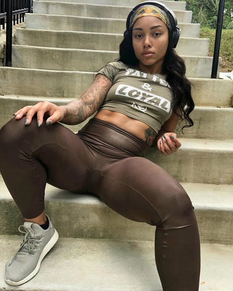 Christina Olivia onlyfans leakd