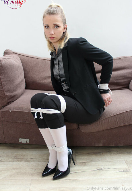 LiLMissyUK onlyfans leaked sex