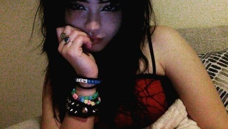 vampir3kitt3n onlyfans sex tape