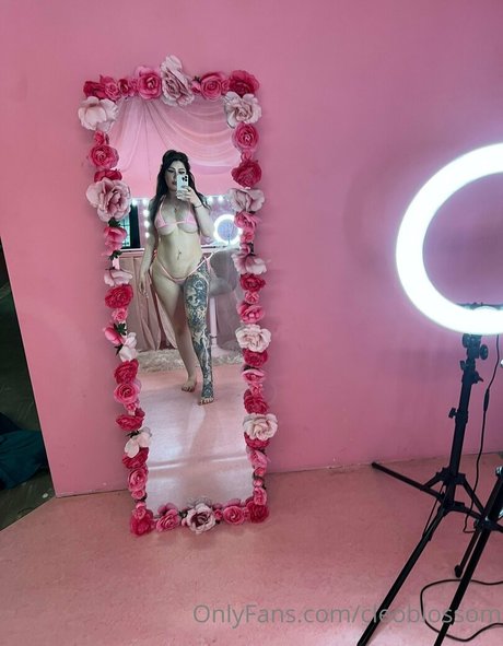 cleoblossom leaked onlyfans