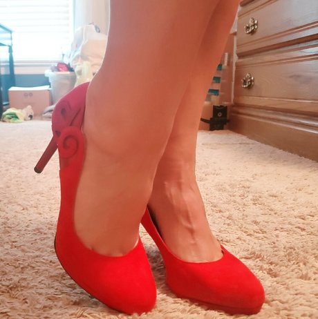 sweetfeet2187 only fans leaked porn