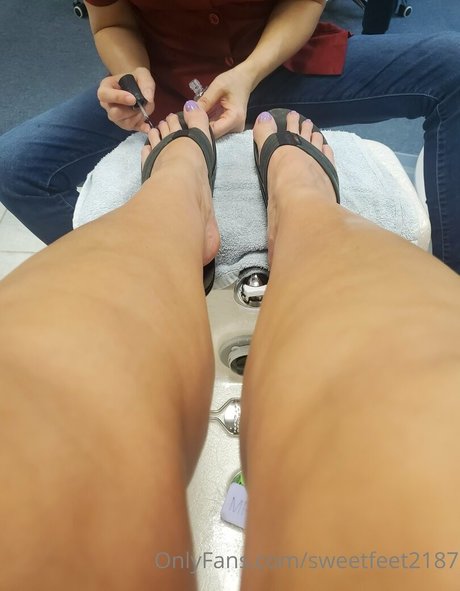 sweetfeet2187 onlyfans naked porn