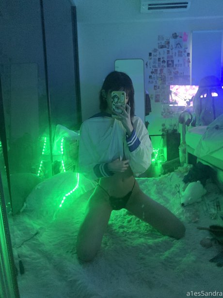 A1es5andra onlyfans leaks