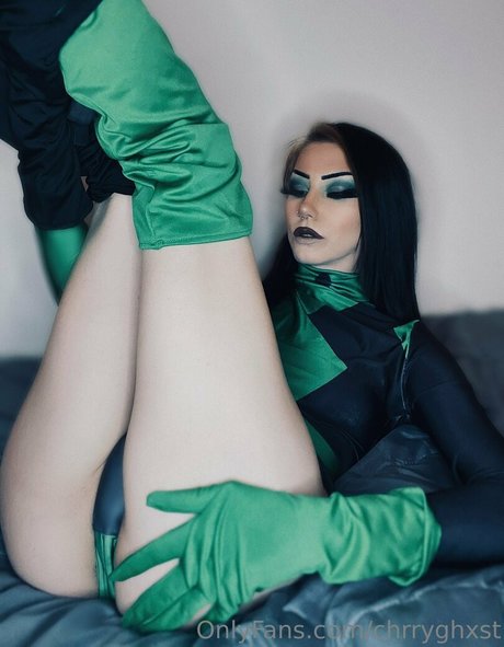 shorts onlyfans hot nude view