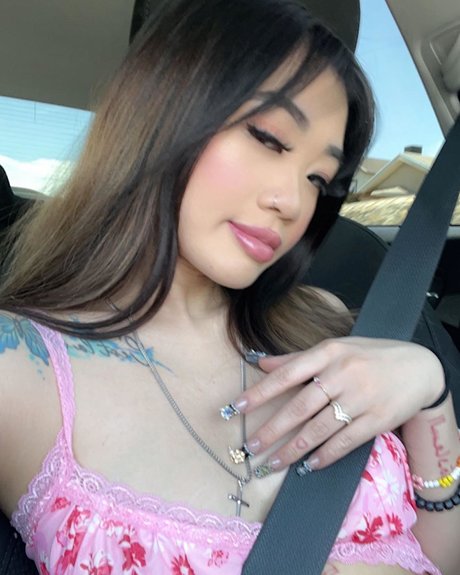 blowxqueen onlyfans model