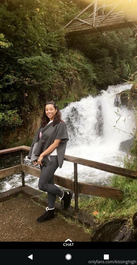 KissingHigh leaked onlyfans content