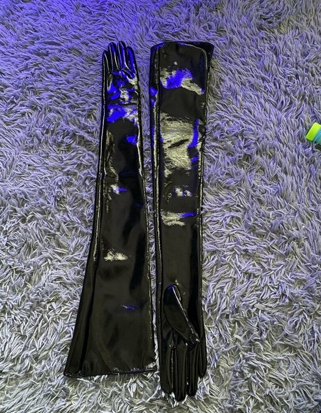 elfspitfree onlyfans for free