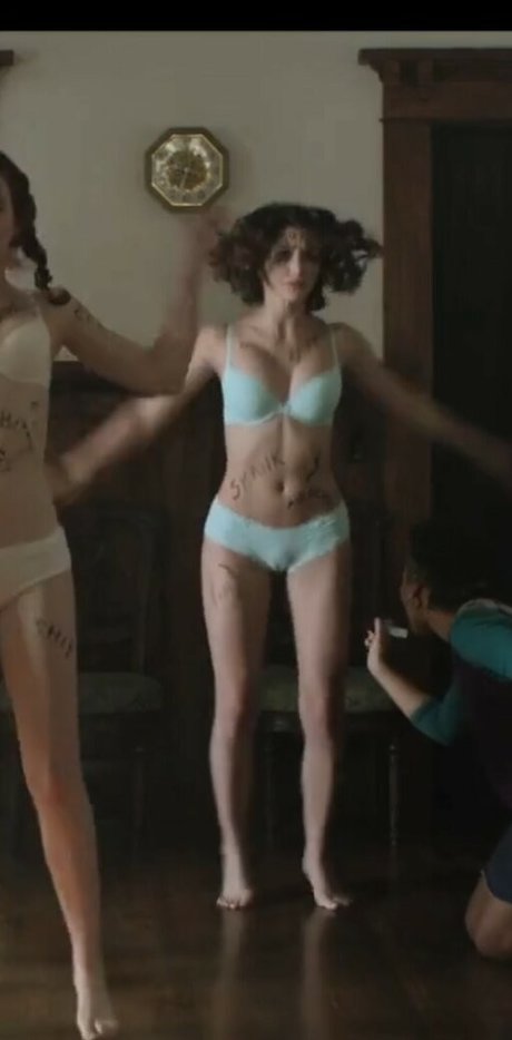 Emily Rudd naked onlyfans leak