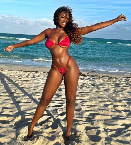 Elinda San onlyfans sexy