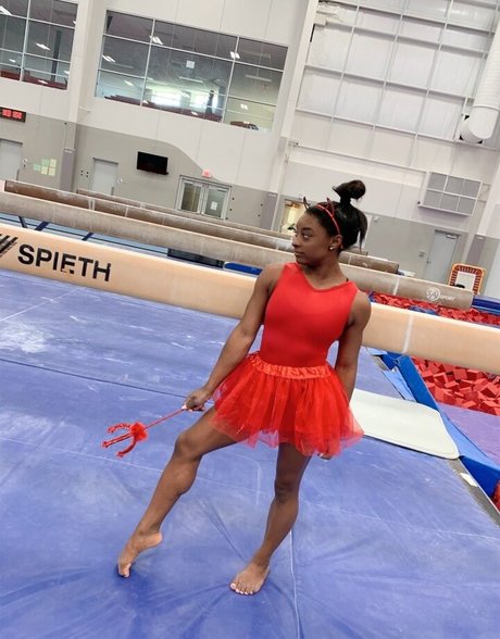 Simone Biles nude onlyfans leaked