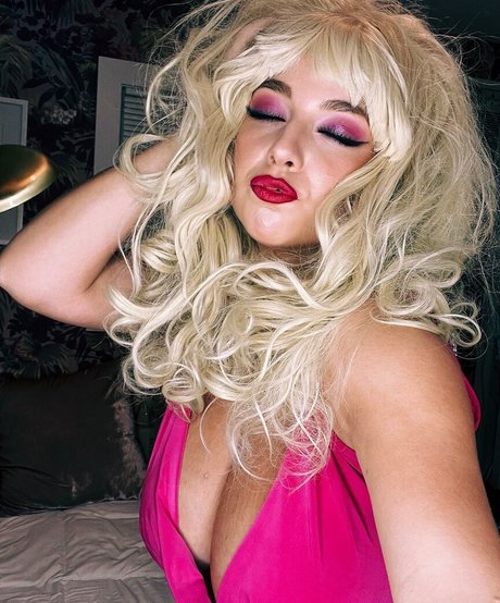 french amateur onlyfans beautiful xxx self-portrait