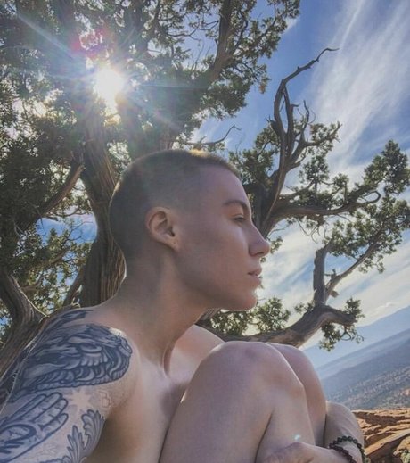 ebony gilf onlyfans art xxx frame