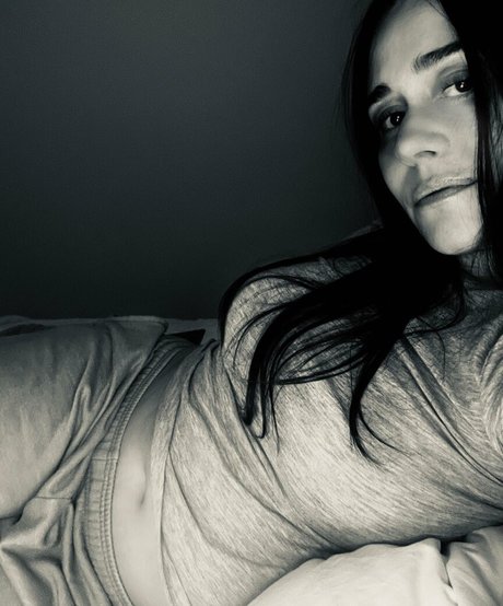 Alessandra Negrini onlyfans tits