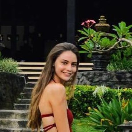 Jordan McEwen strip onlyfans