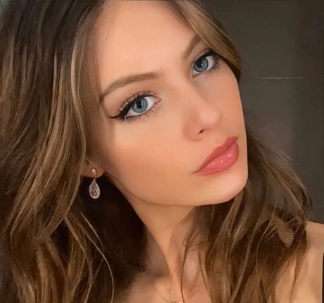 Jordan McEwen onlyfans hot