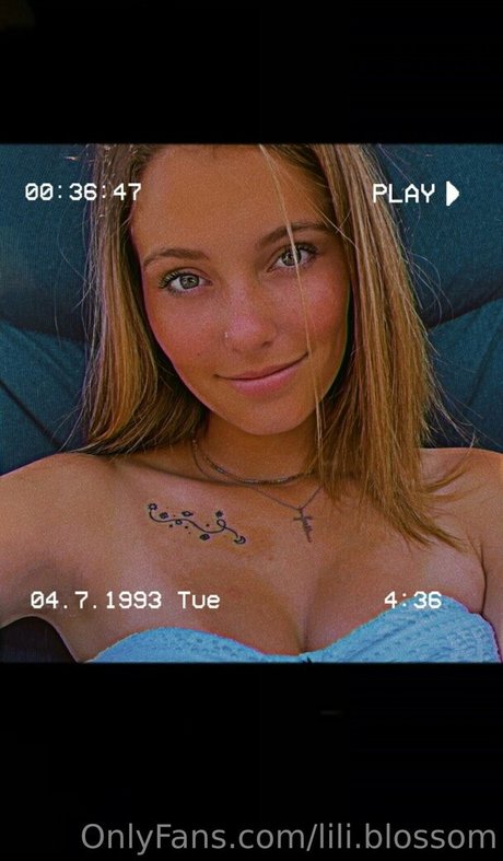 lili blossom onlyfans leaks free