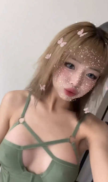 Ero Mei is on onlyfans