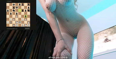 Hunny bunny25 is on onlyfans