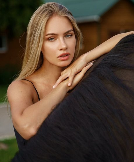 mature cougar onlyfans sexy negative