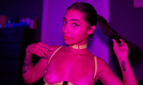 Ana Khalifa onlyfans page