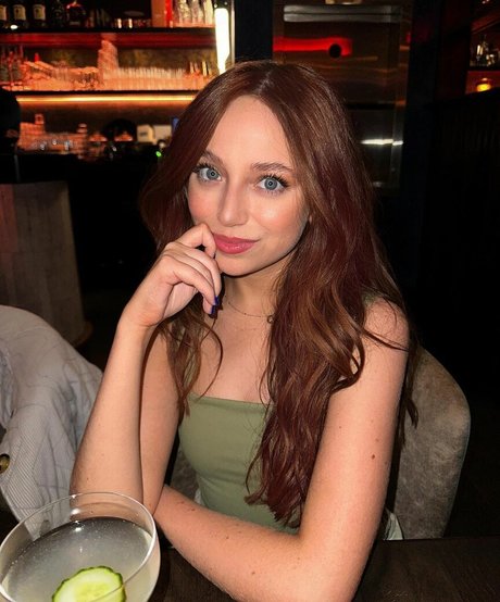 Ellie Schnitt onlyfans leak fuck