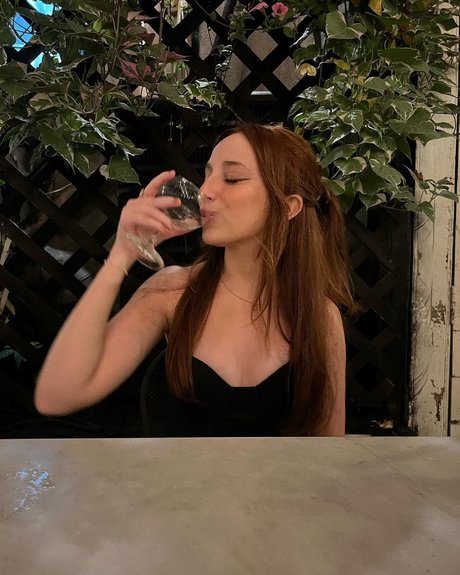 Ellie Schnitt naked onlyfans leaked