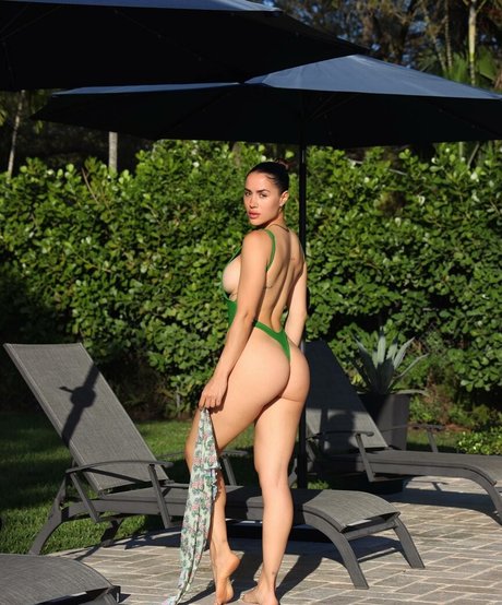 Alexia Inguanzo onlyfans leaked photos