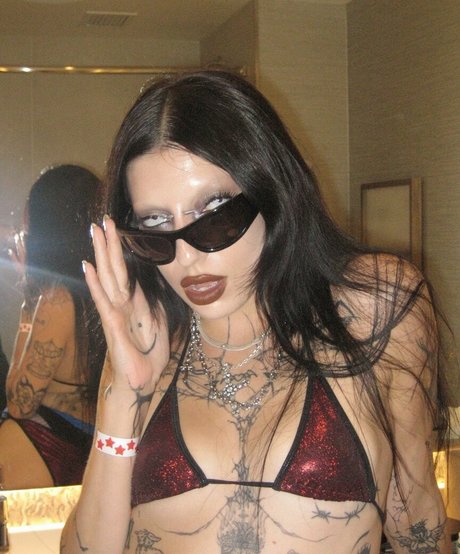 DeathbyRomy onlyfans model