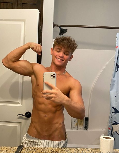 taylorsfree onlyfans nude pictures