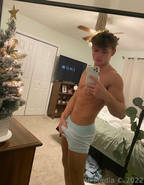 taylorsfree nudes only fans