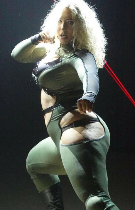 Nikkita Lyons nude onlyfans